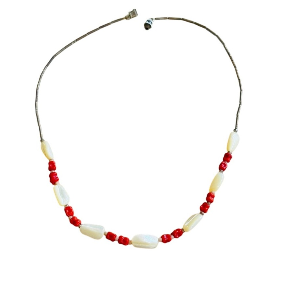 VTG Native American Mother of Pearl Red Coral Necklace Navajo Beads Choker 18"
